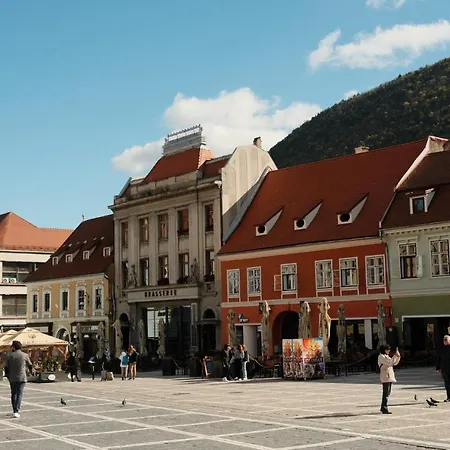 Cozee - In Inima Brasovului Апартаменти *