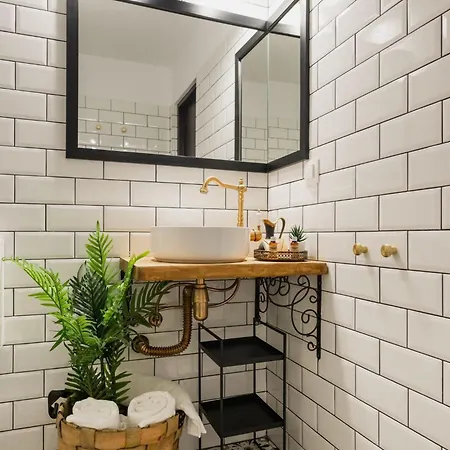 Appartamento Cozee - In Inima Brasovului *