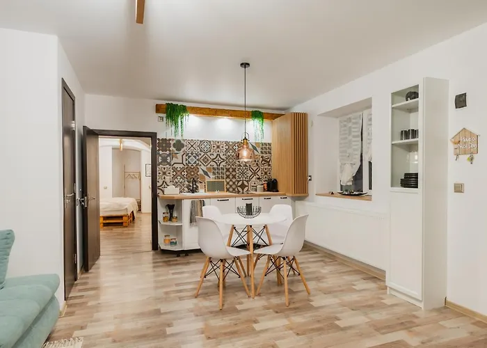 Cozee - In Inima Brasovului Apartment *